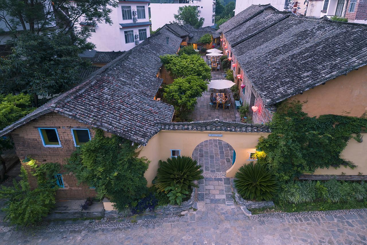 Hotel The Giggling Tree Yangshuo Exterior foto